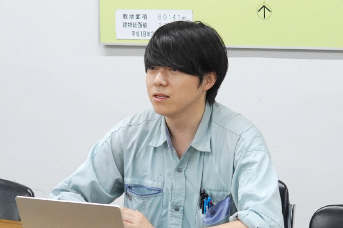 H.S. 作業写真
