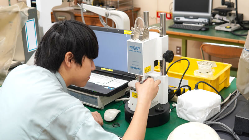 H.S. 作業写真